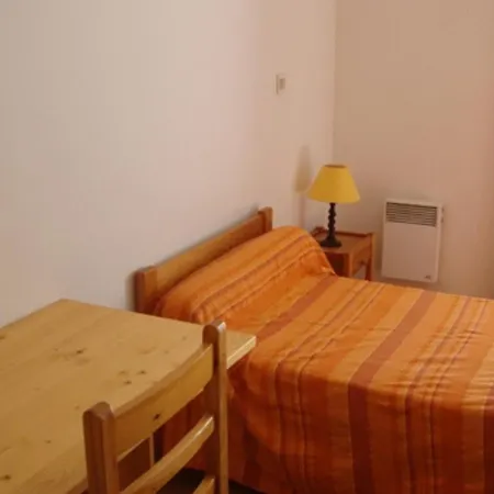 La Rochelle: Appt 3 Pieces, 6 Pers, Piscine, Parking, Proche - Fr-1-551-19 * La Rochelle (Charente-Maritime)