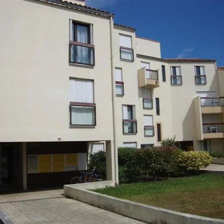 La Rochelle: Appt 3 Pieces, 6 Pers, Piscine, Parking, Proche - Fr-1-551-19 Lägenhet La Rochelle (Charente-Maritime)